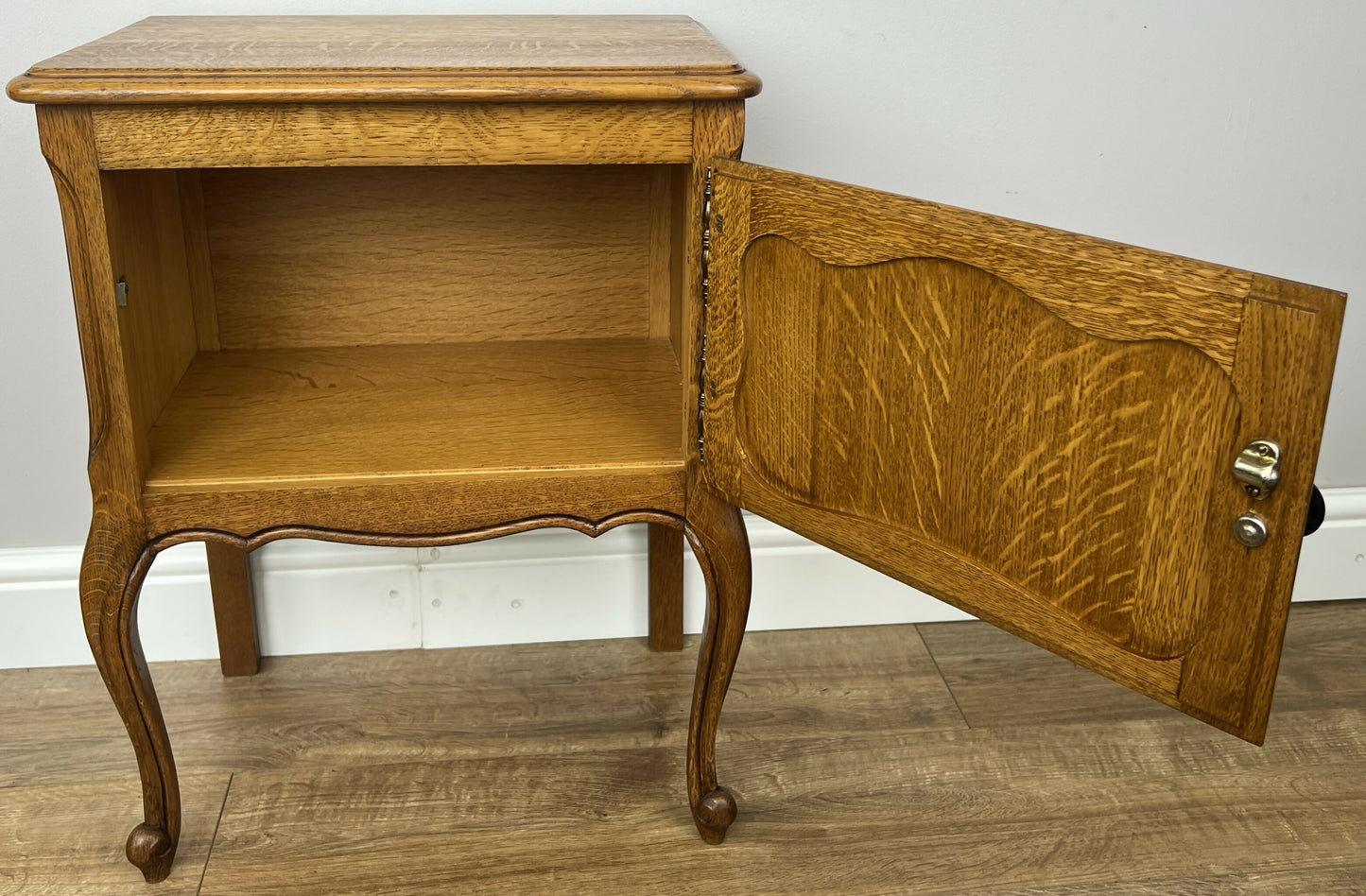Pair of Bedside Tables Vintage French Louis Oak Nightstands Cabinets LOT 6214