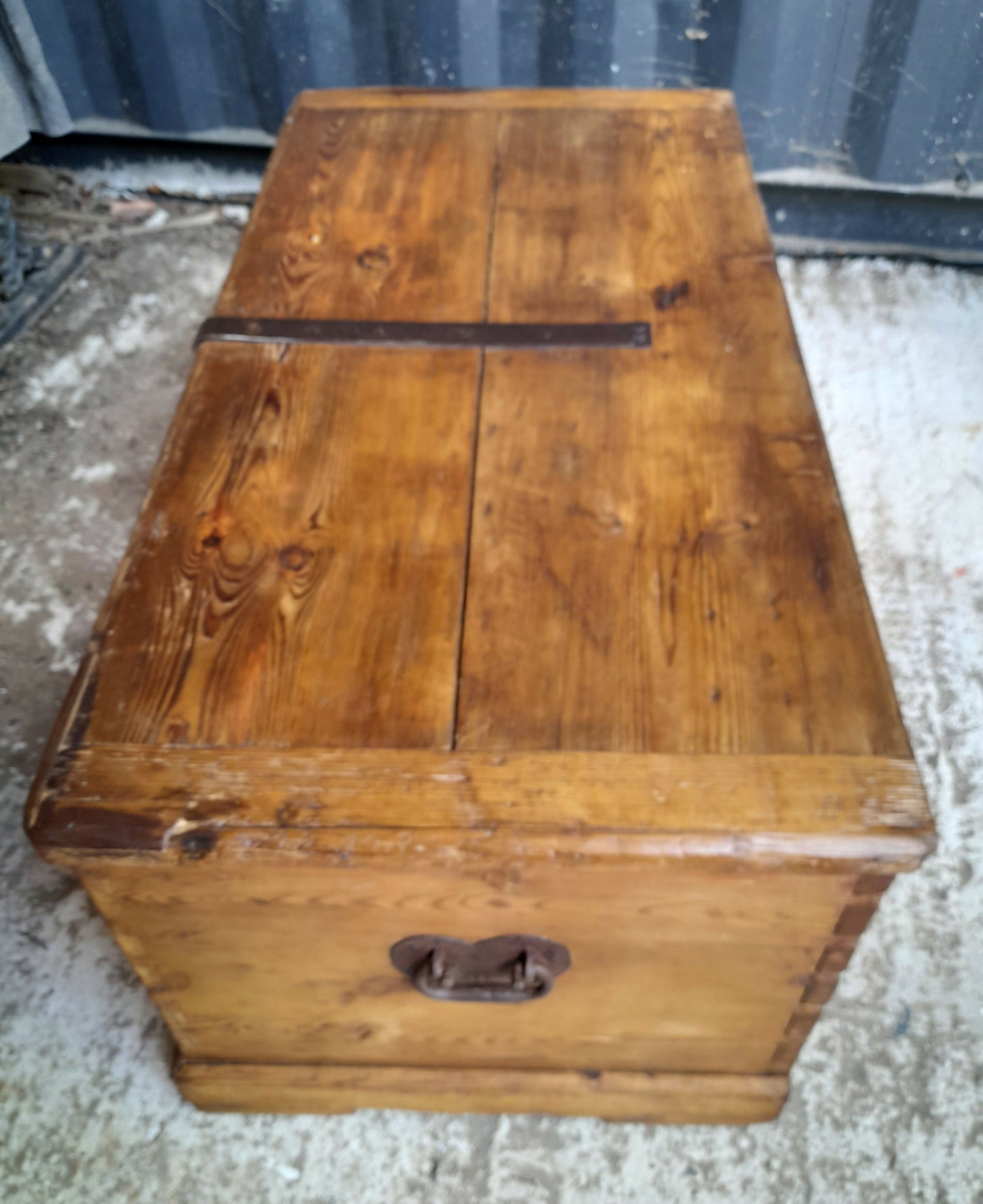 Large Victorian Pine Blanket Box