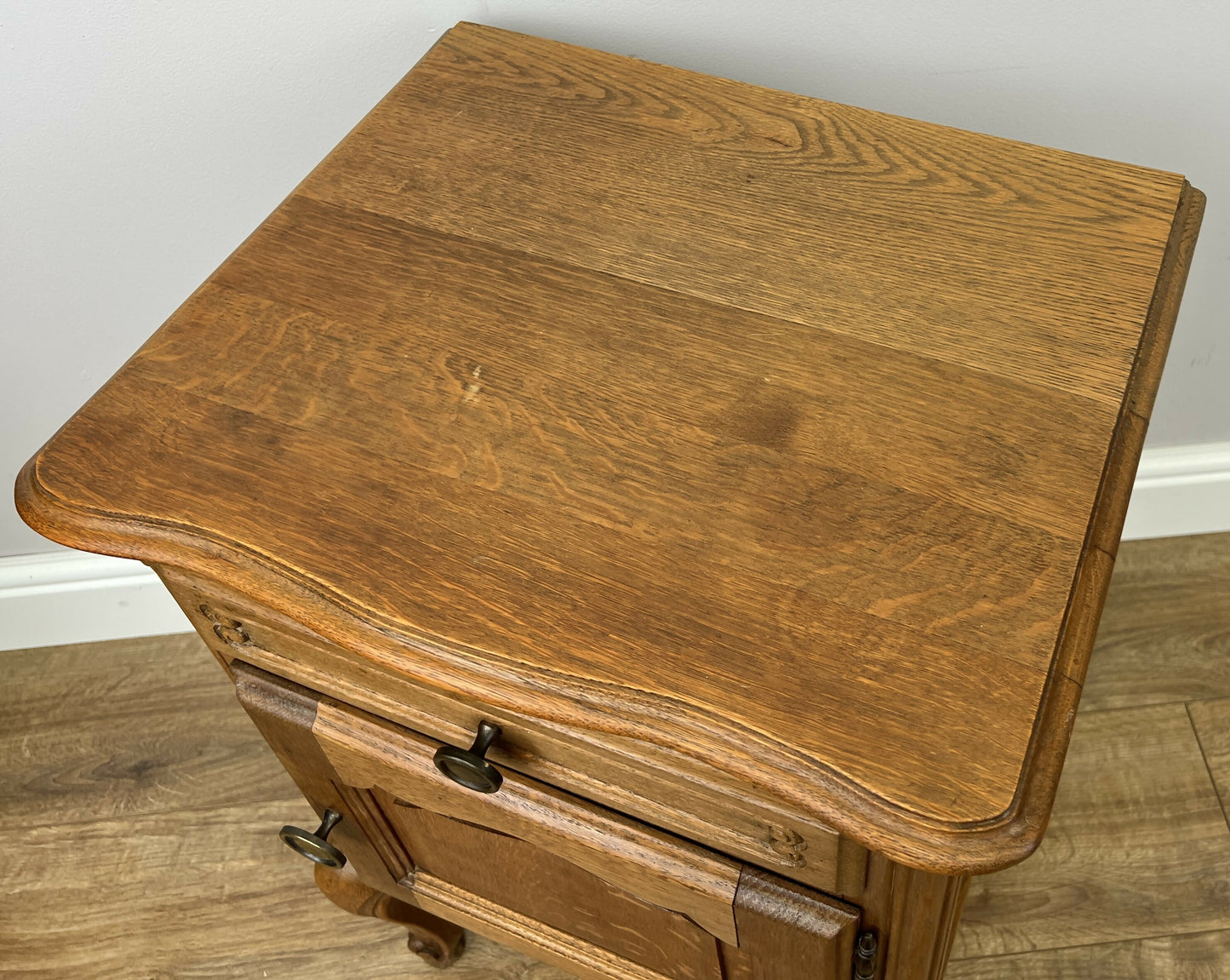Pair of Bedside Tables Vintage French Louis Oak Nightstands Cabinets LOT 6296