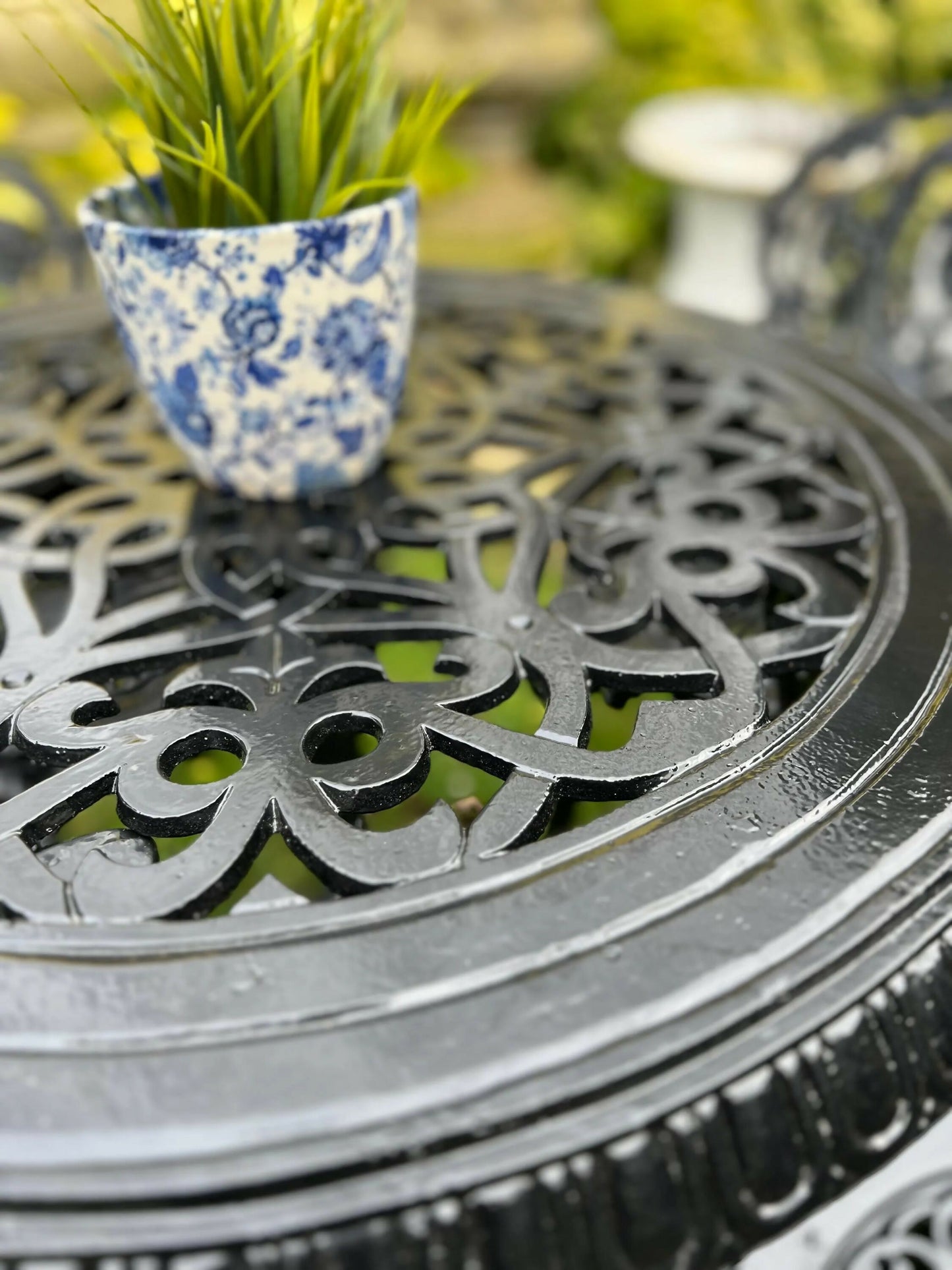 Heavy Cast Iron Britannia Patio Set