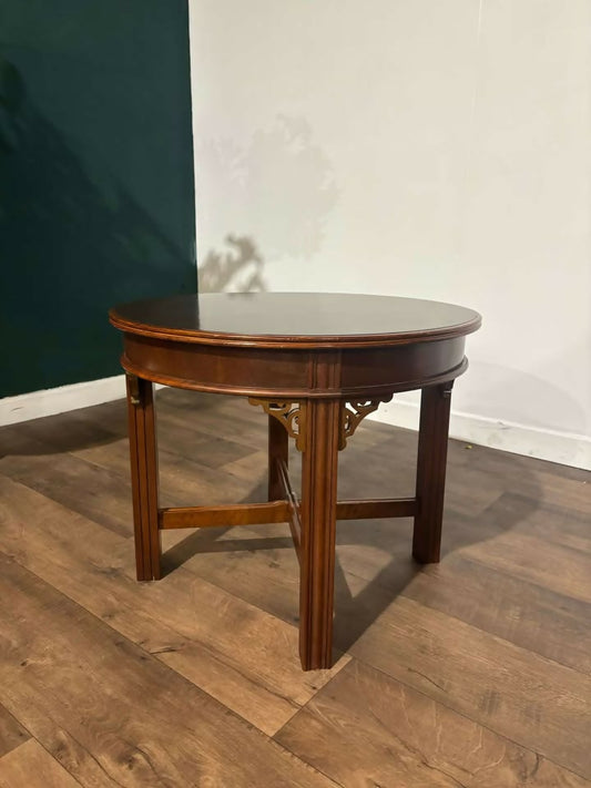 Reproduction Mahogany Circular Coffee Tablev