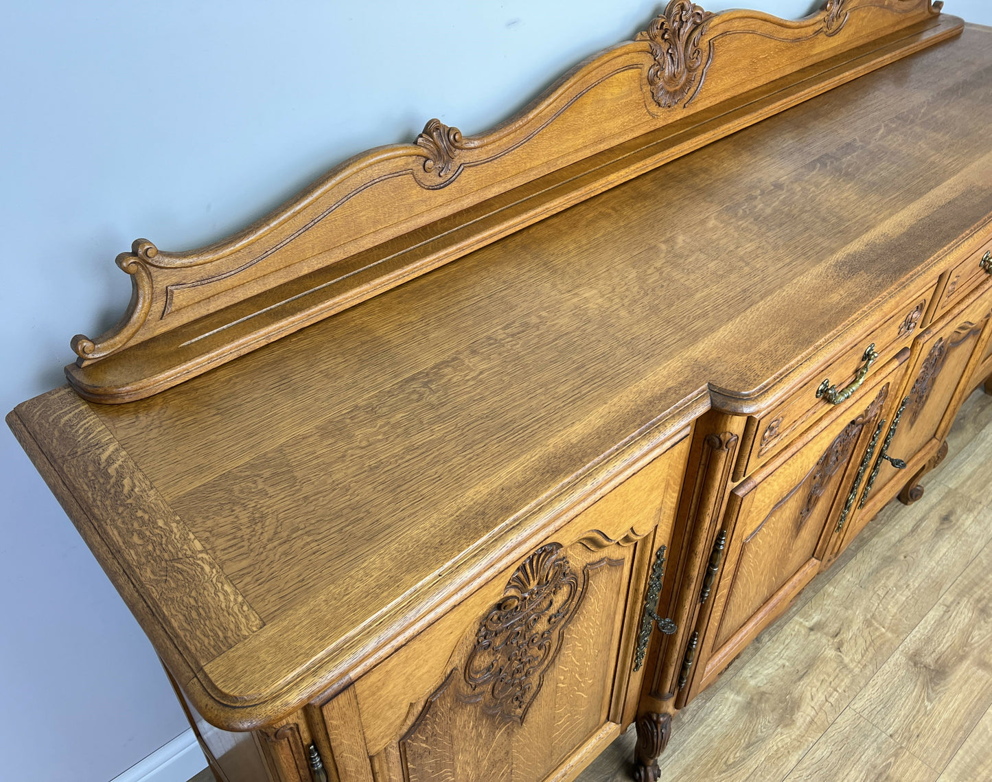 Sideboard Vintage French Louis Style Oak 4 Door Cupboard Carved Cabinet LOT 6362