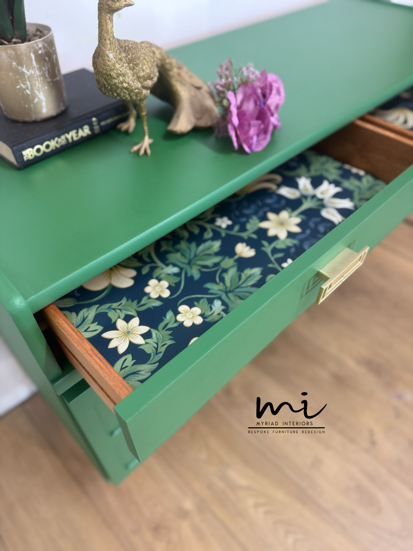Refinished Mid Century Bright Green Nathan Sodeboard, drinks cabinet, TV stand, media unit