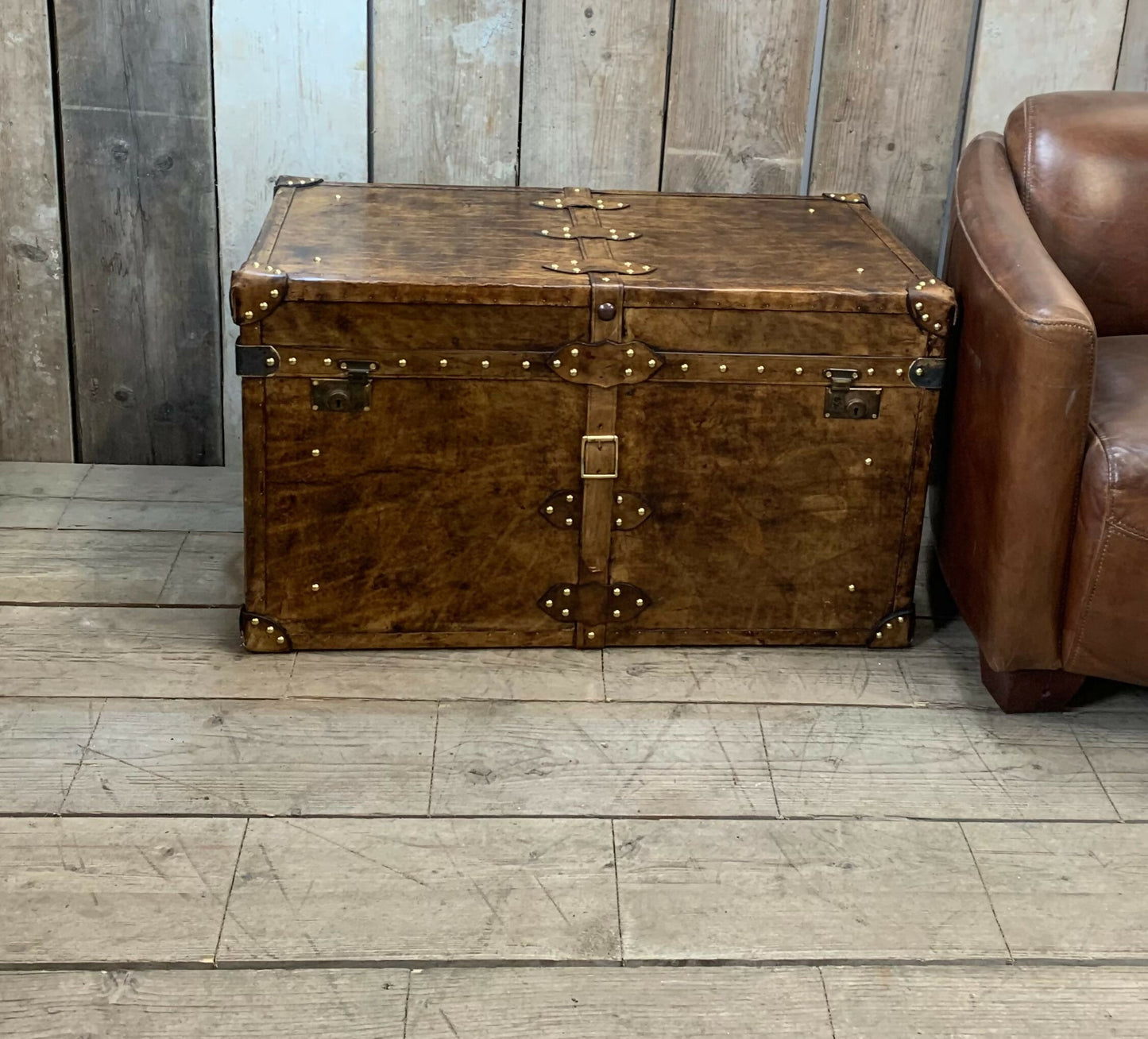 Luxury Handmade Leather Coffee Table Vintage Storage Trunk