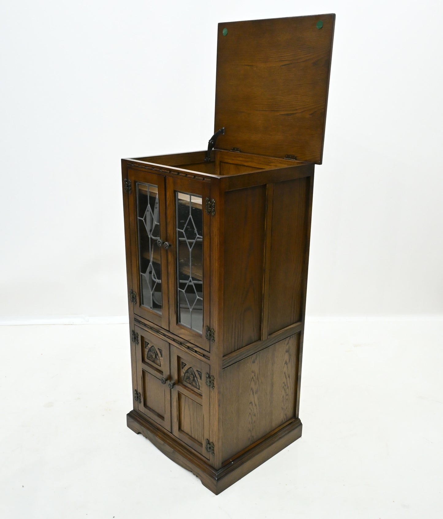 Old Charm Hi Fi/Record Cabinet 2 Adjustable Shelves Light Oak FREE UK Delivery*. SBR10189/1203E