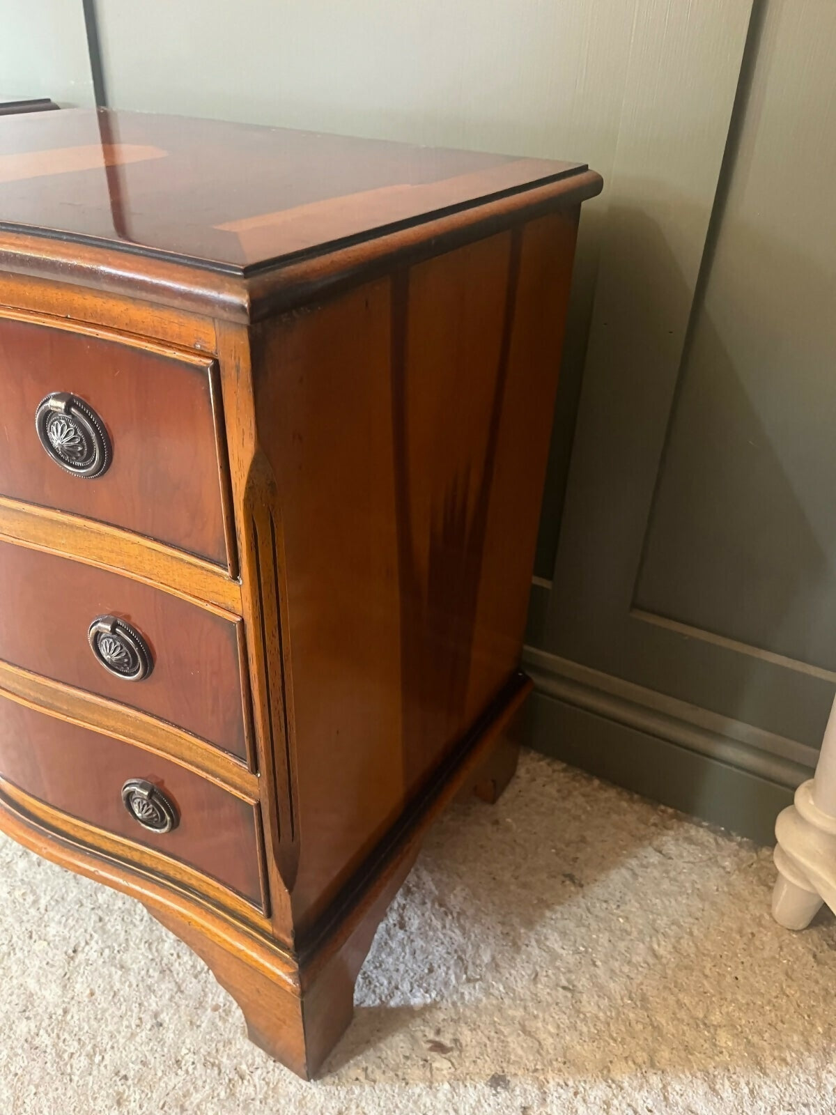 Pair Vintage Bedside Chests Antique Style 3 Drawer Vgc