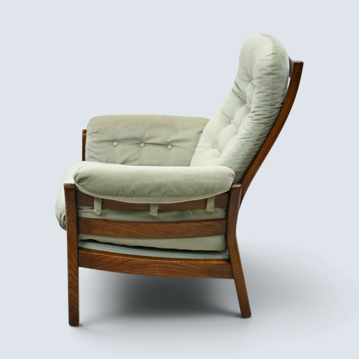 Ercol Saville Easy Chair Armchair Golden Dawn Finish #930 FREE UK Delivery*