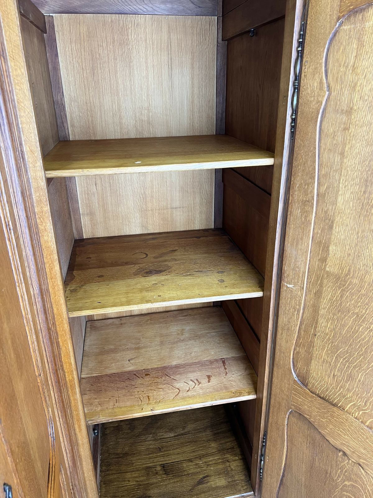 Wardrobe Vintage French Louis XVI Style Oak Four Door Carved Armoire LOT 6504