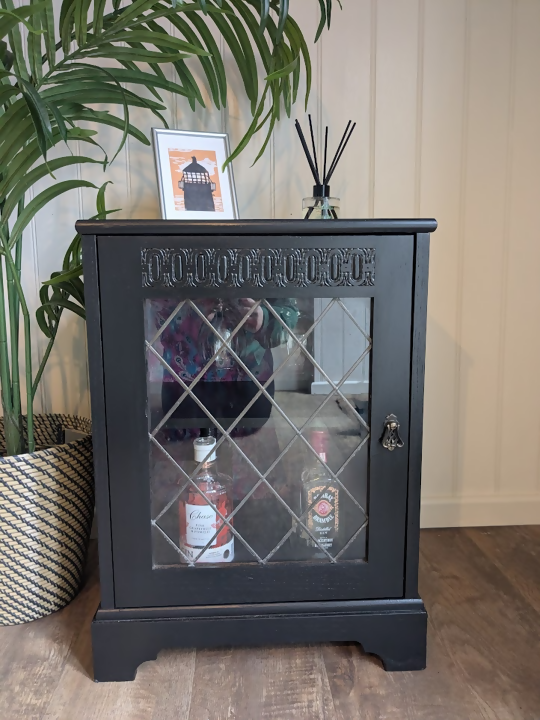 refurbished hifi unit drinks cabinet R10032 2