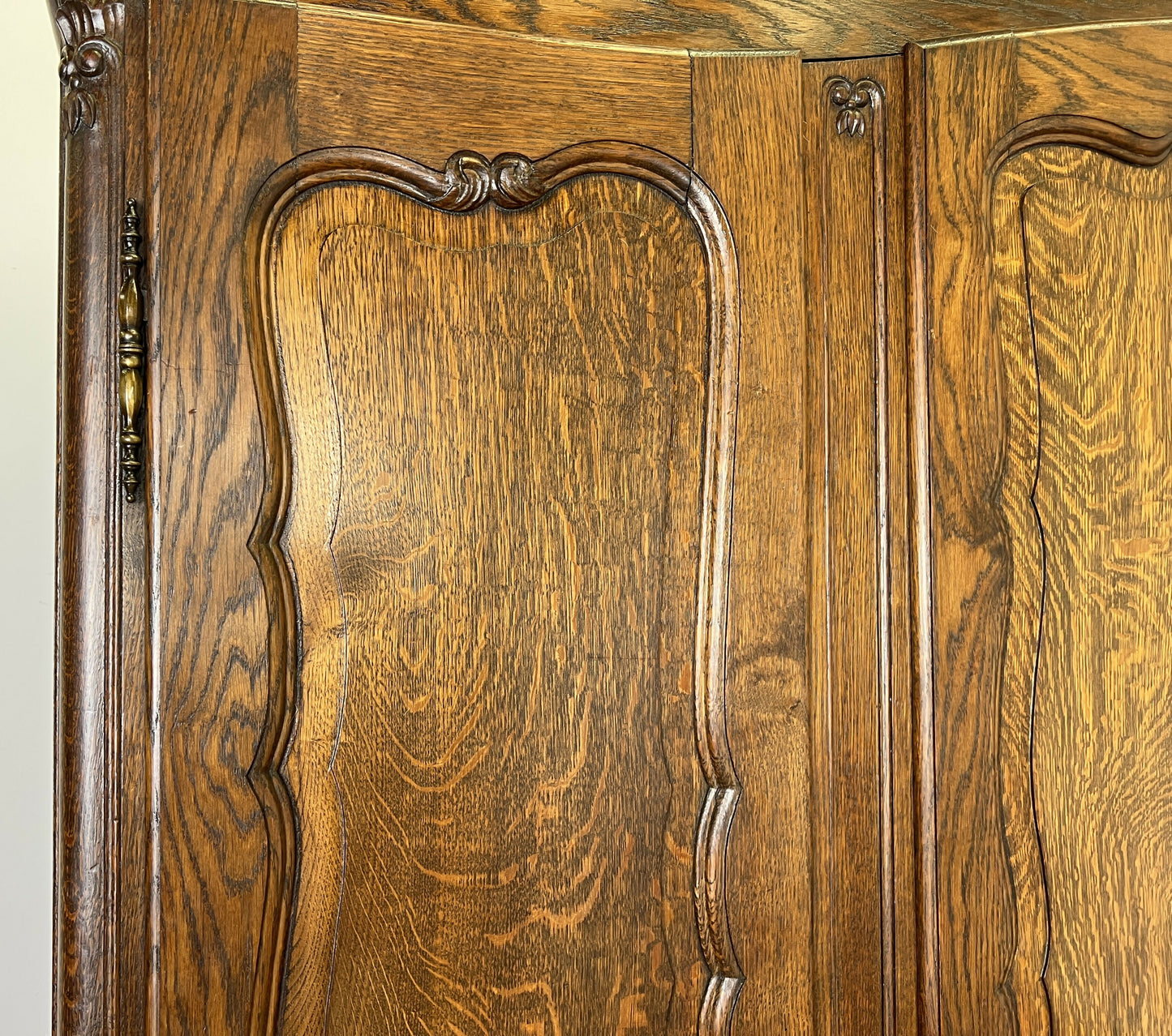 Wardrobe Antique French Louis XVI Style Oak Three Door Carved Armoire LOT 6461