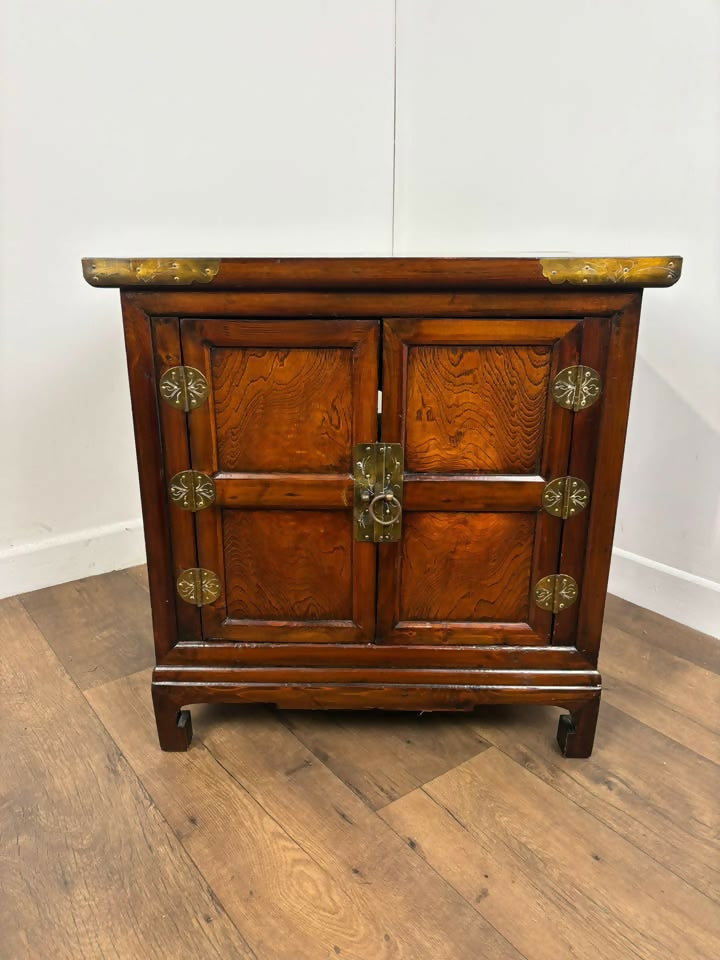 Priory Oak Bookcase with Linen Fold Doors