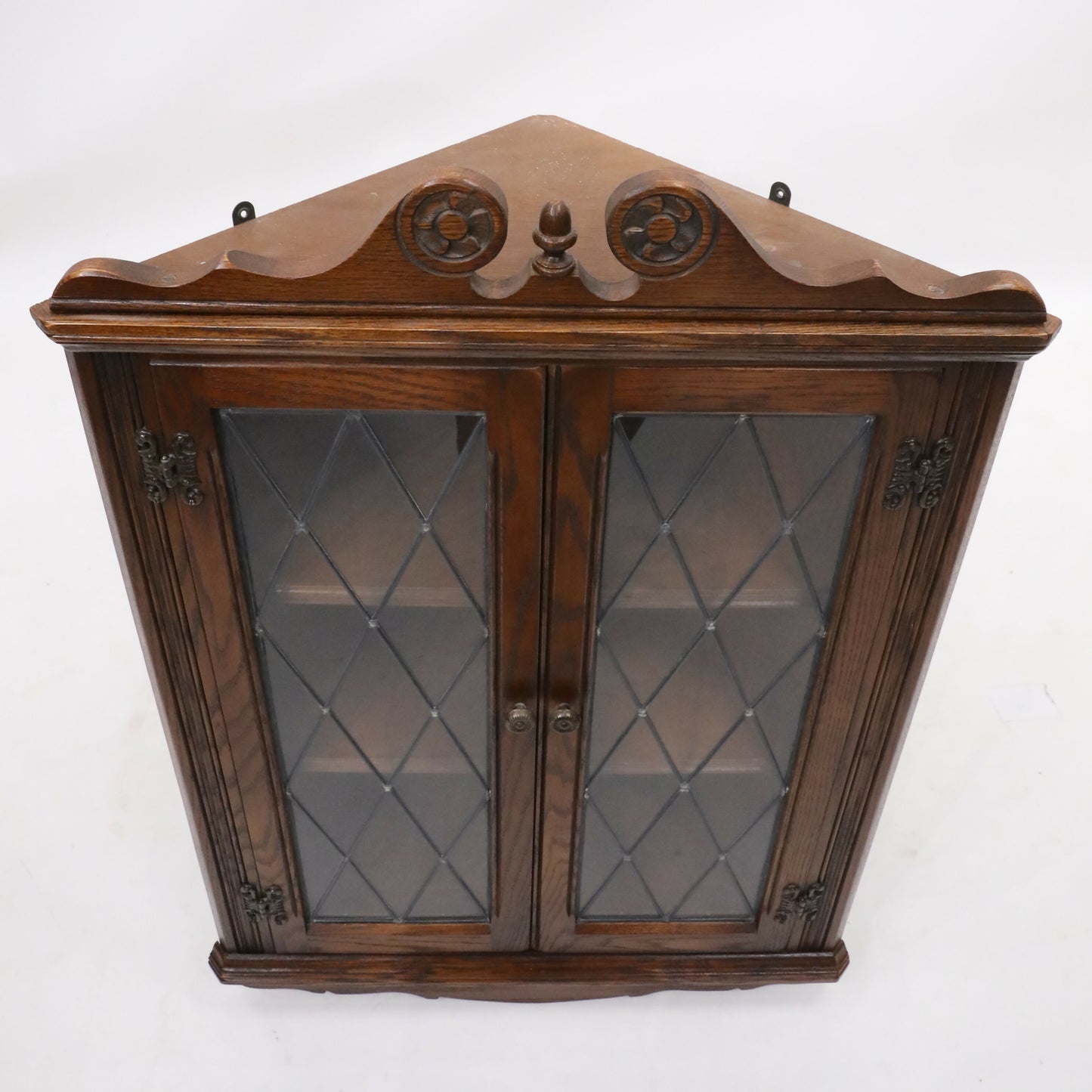 Old Charm Oak Hanging Corner Display Cabinet Tudor Brown #1914 FREE UK Delivery. SBR9573/1909D
