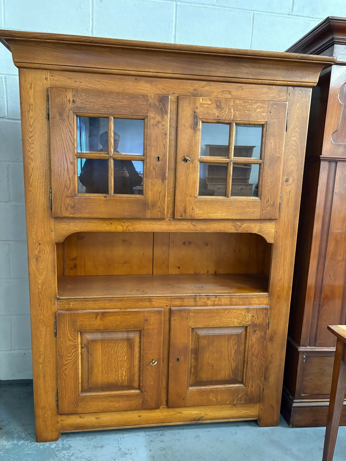 Solid Oak Country Kitchen Dresser Good Condition UK Delivery