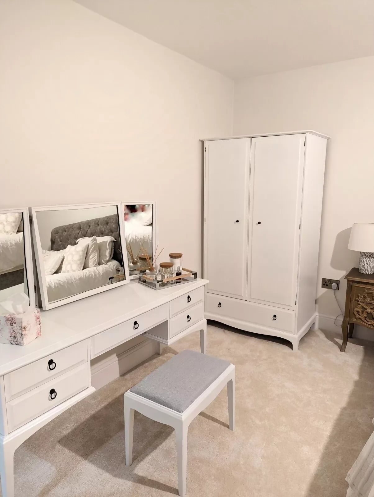 White Stag Minstrel 5 Drawer Dressing Table