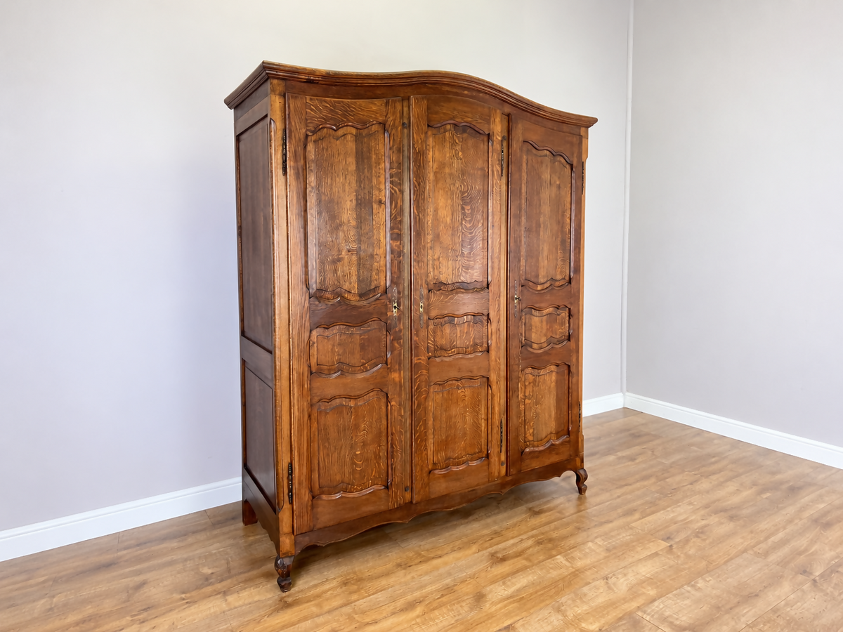 Wardrobe Vintage French Louis XVI Style Oak Three Door Carved Armoire LOT 6507