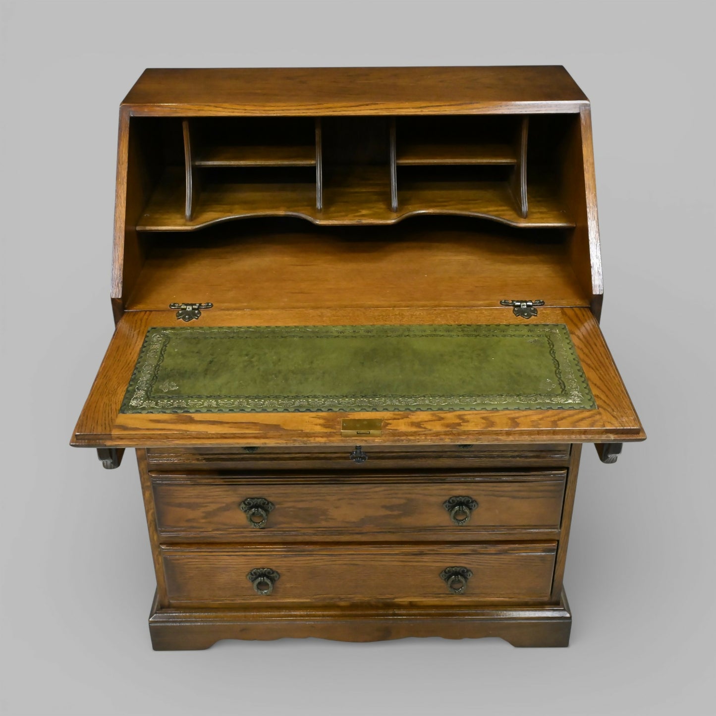 Old Charm Bureau With Fitted Interior 4 Drawers Light Oak FREE UK Delivery*. SBR11124/3010E