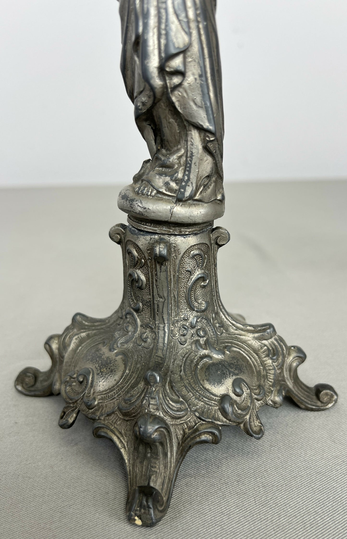 Pair of Candle Holders Vintage French Style Figural Design Candlesticks LOT 6471