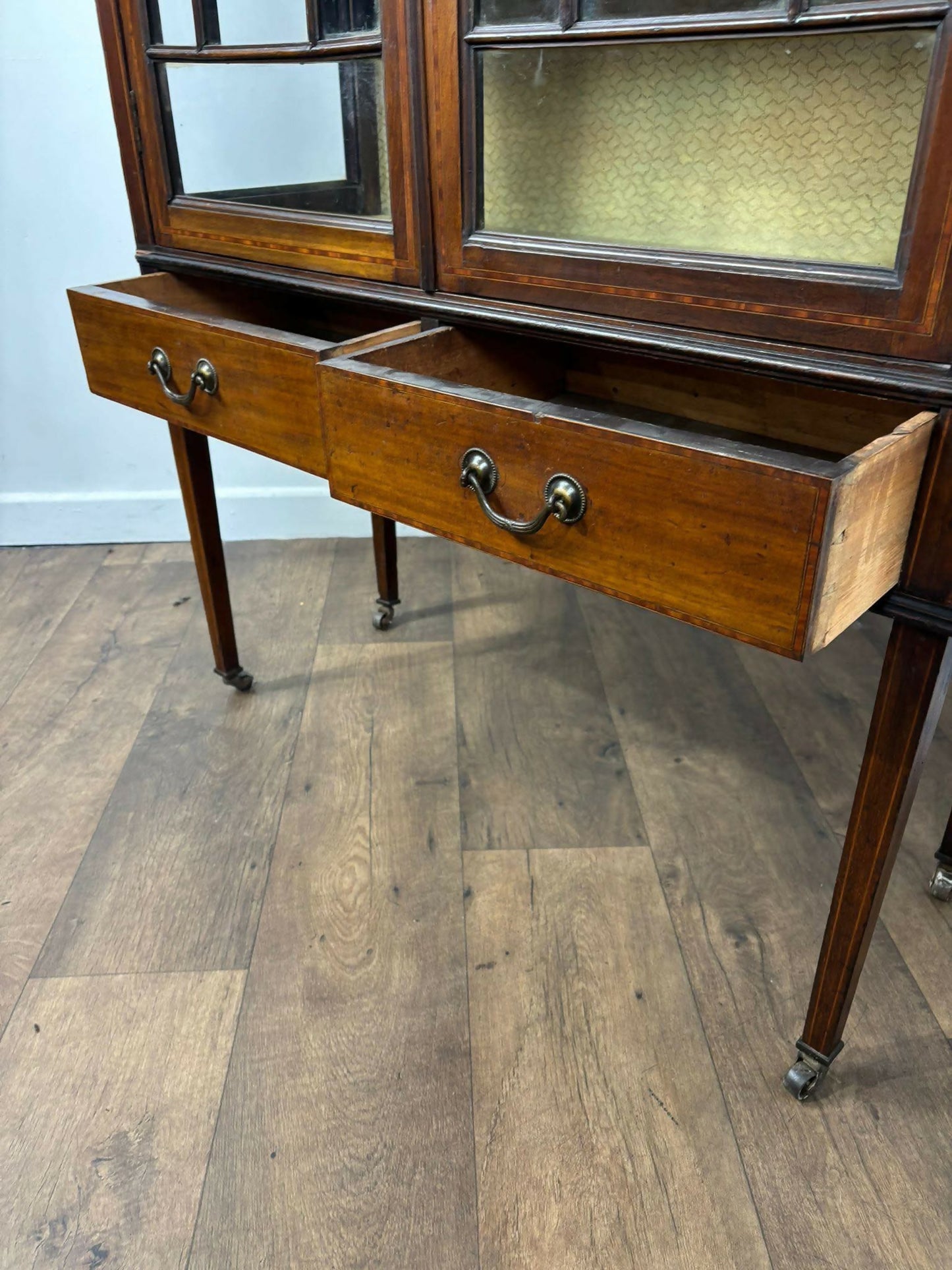 Edwardian Mahogany Inlaid Display Cabinet