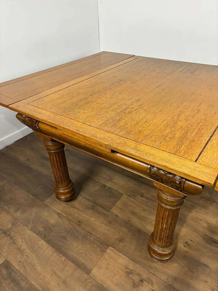 Early 20th Century Golden Oak Draw Leaf Dining Table