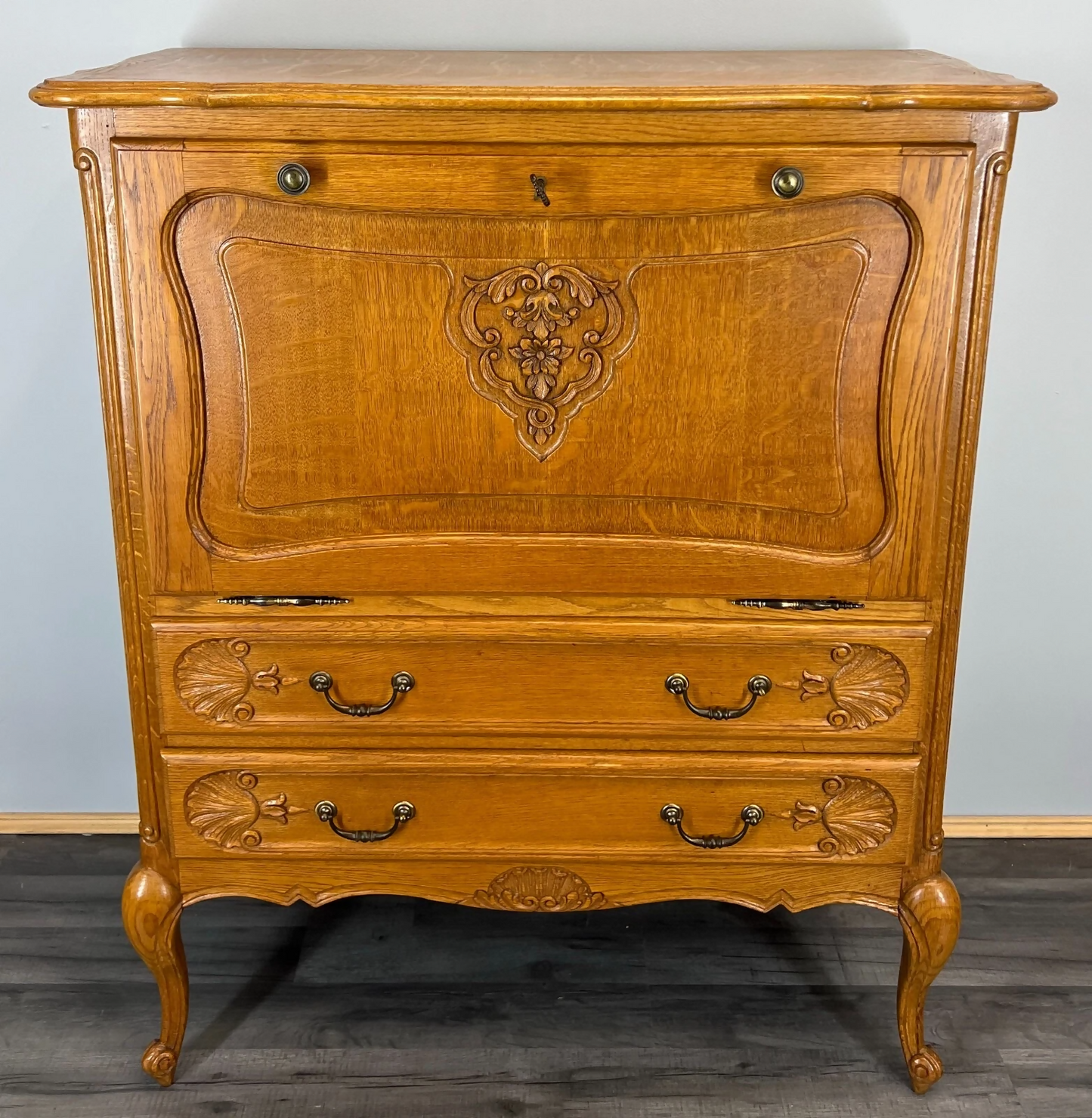 Cabinet Vintage French Louis XIV Style Bureau Sideboard Carved Cupboard LOT 3551