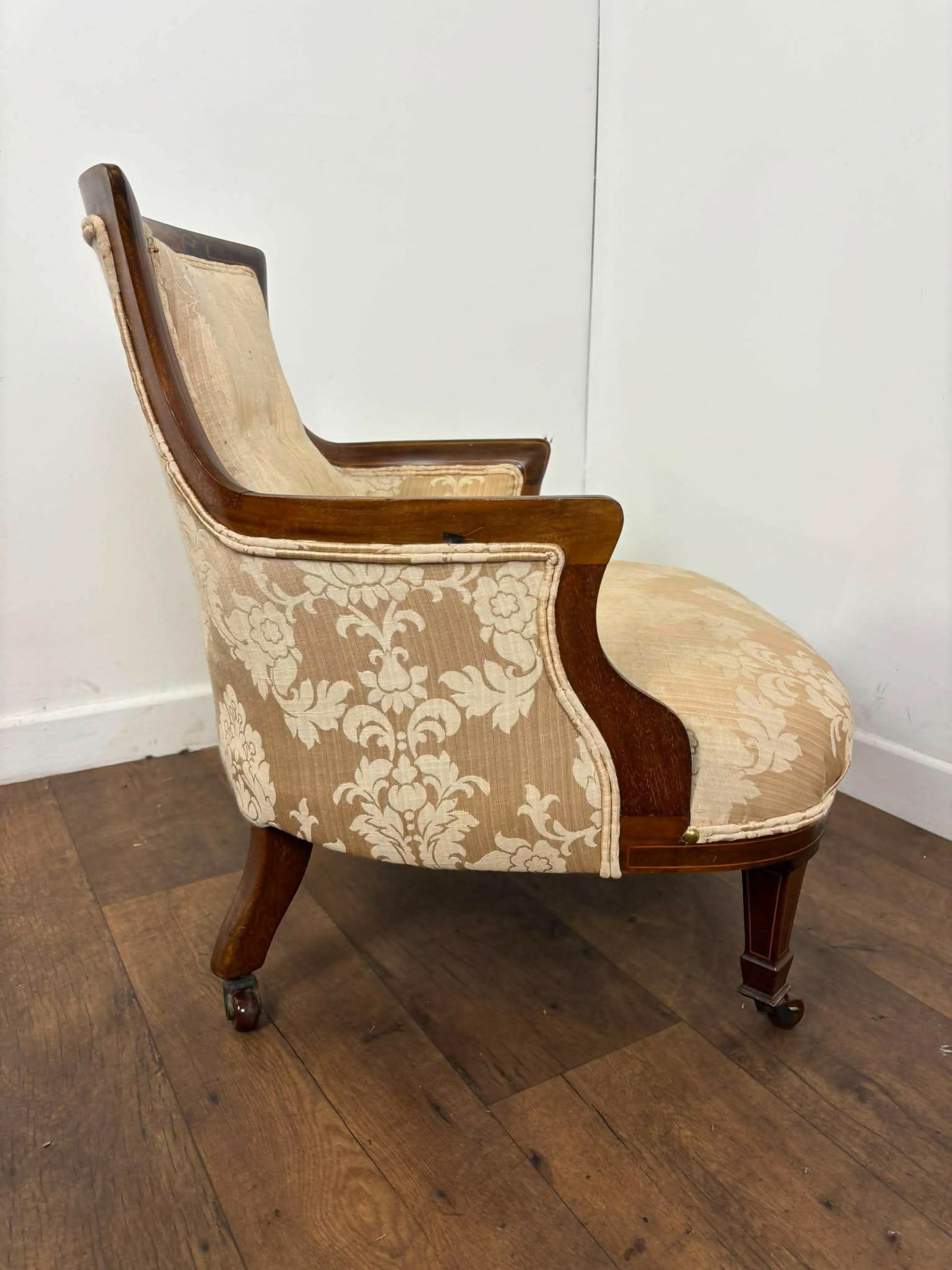 Edwardian Mahogany Inlaid Tub Chair