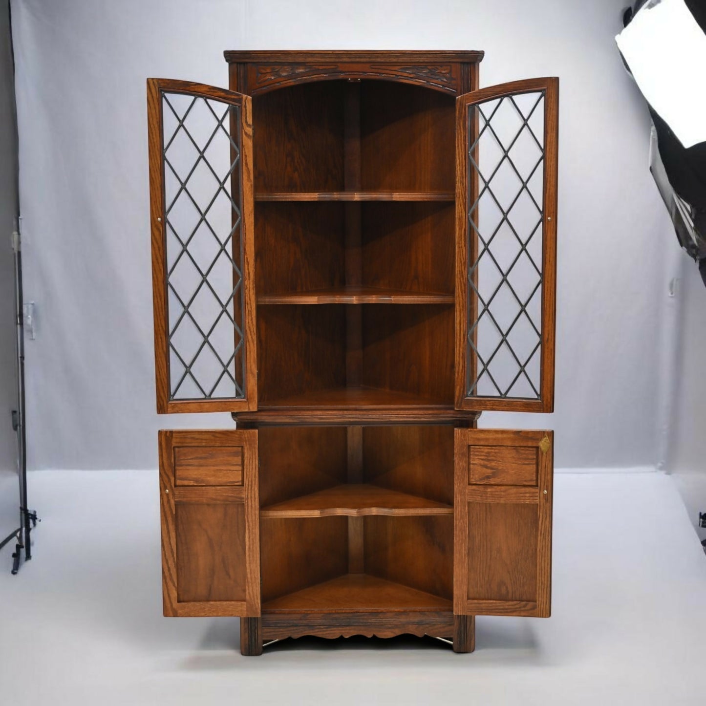 Old Charm Corner Display Cabinet Leaded Glass Tudor Brown EXC FREE UK Delivery*