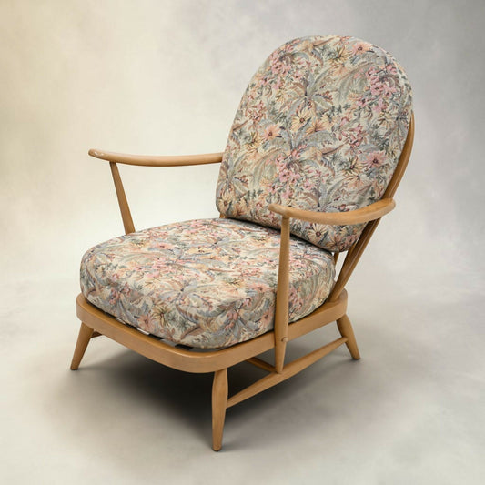 Ercol Windsor Easy Chair Model 203 1970s Blue Label Light Finish FREE Delivery*