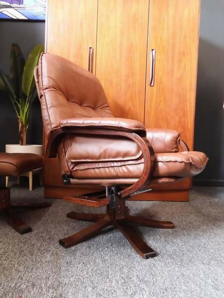 Vintage Recliner Armchair And Ottoman In Teak And Leather – Denmark, 1960s/1970s