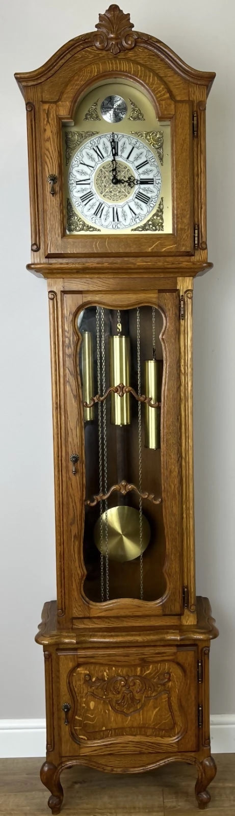 Grandfather Clock Vintage French Style Oak Carved Decorative Clock LOT 6096