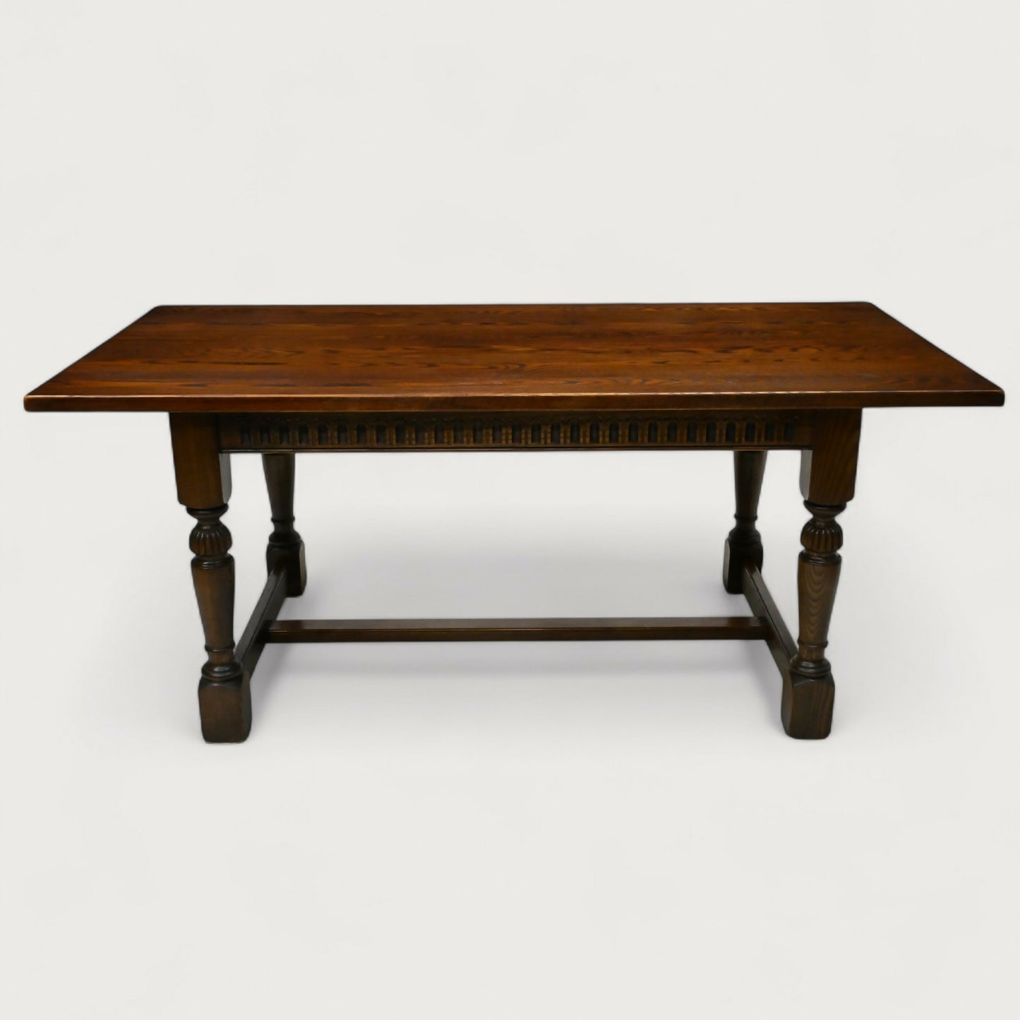 Old Charm Exeter Solid Oak Dining Table Tudor Brown VGC Seats 8 FREE UK Delivery. SBR10334/1504E