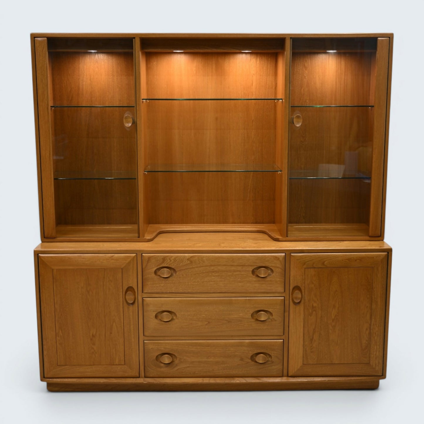 Ercol Windsor Sideboard Display Cabinet Top Light Finish VGC FREE UK Delivery*