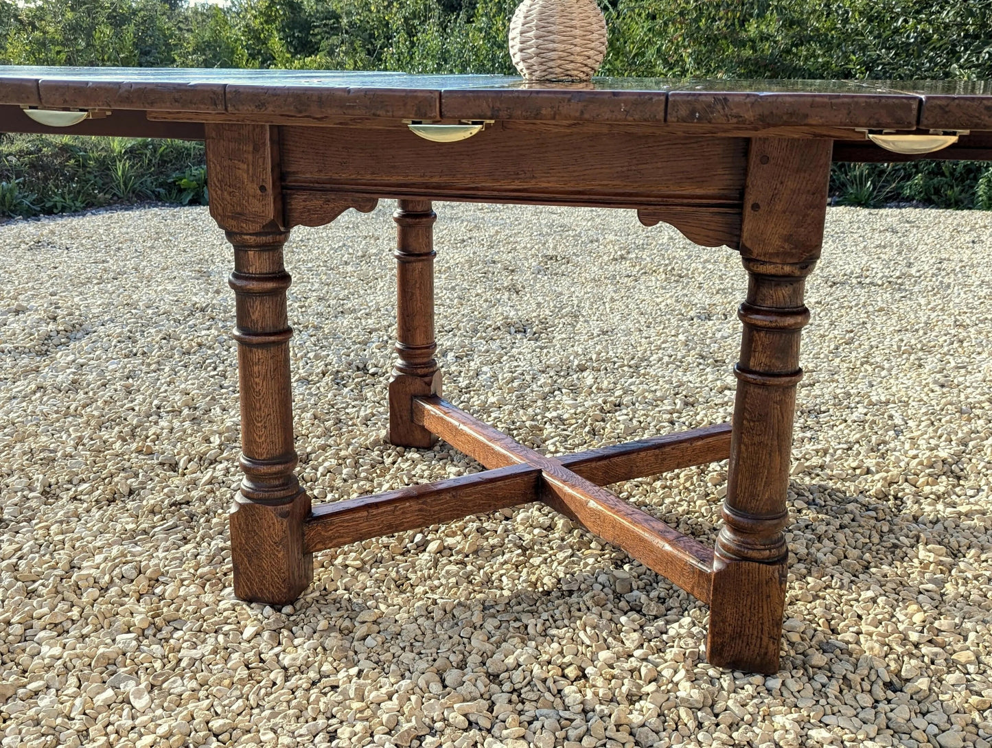 Heavy Pippy Oak Extending Table - Batheaston Furniture- Seats 10-12 - Oval