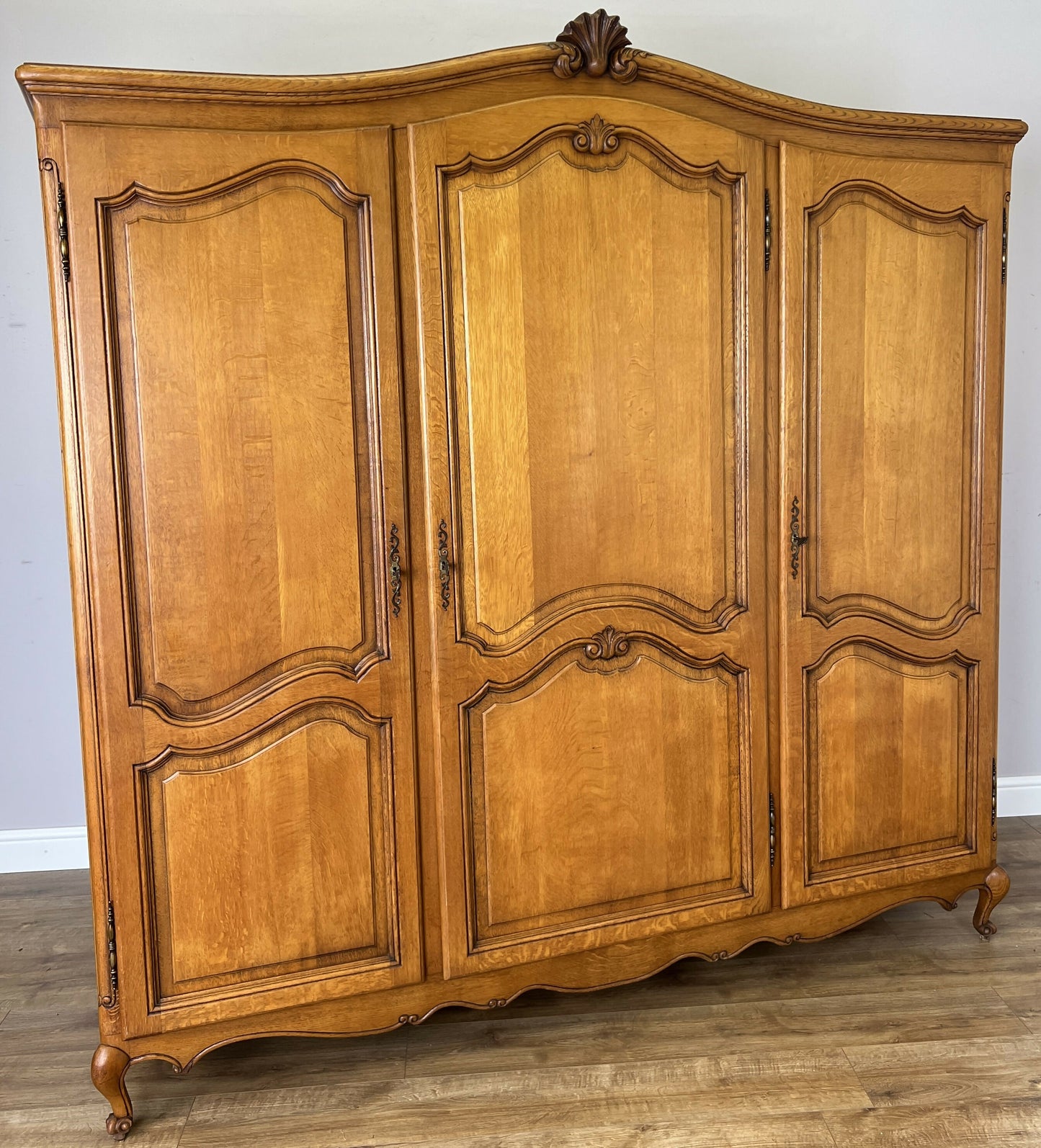 Wardrobe Vintage French Louis XVI Style Oak Three Door Carved Armoire LOT 6492