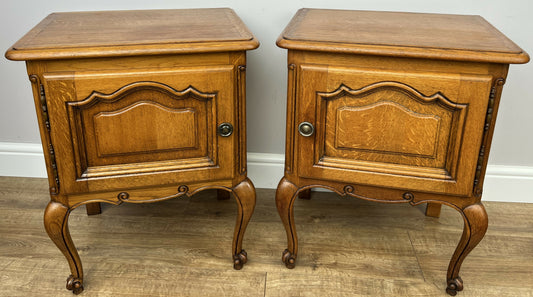 Pair of Bedside Tables Vintage French Louis Oak Nightstands Cabinets LOT 6306