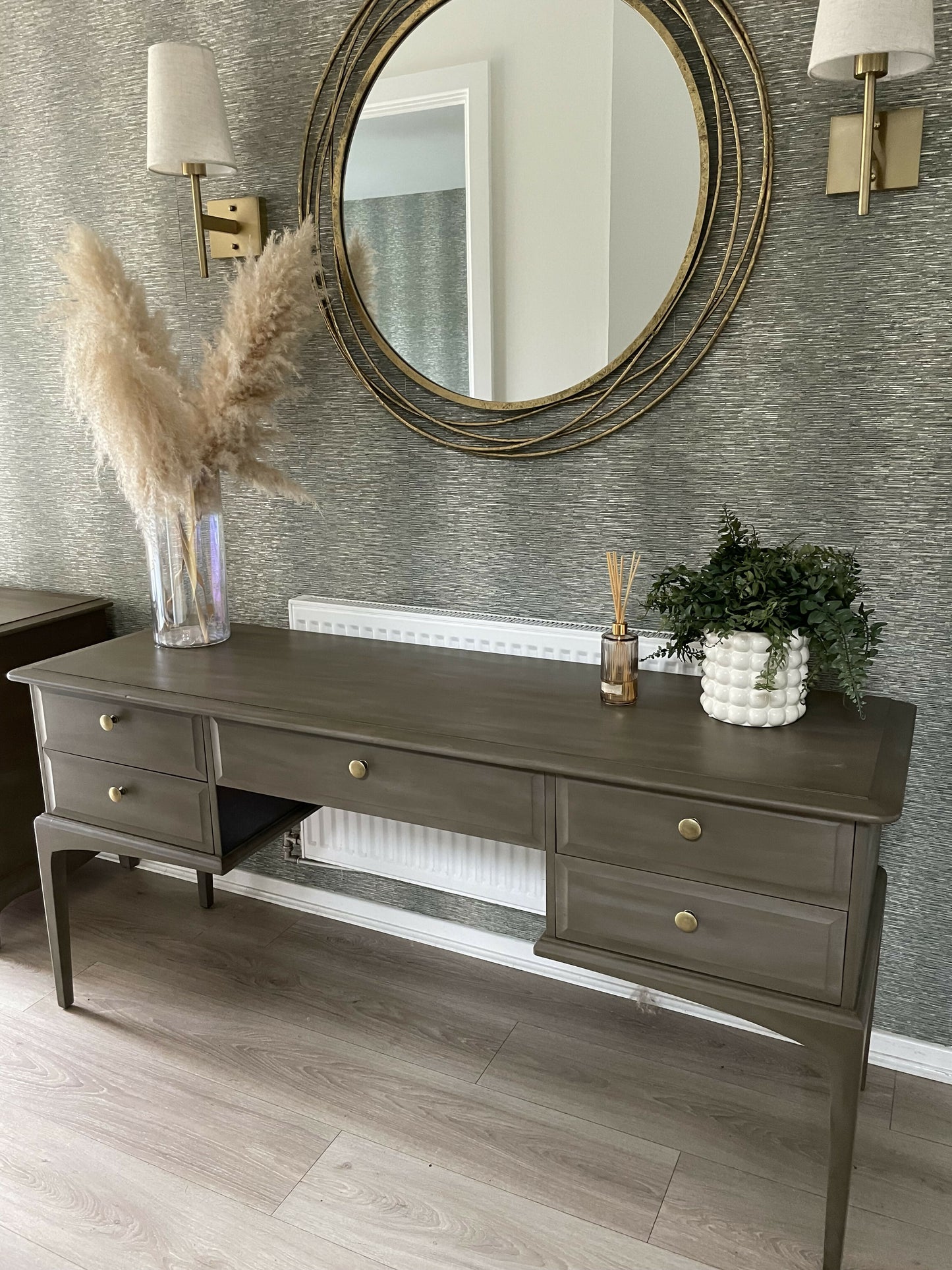 Stag 5 drawer dresser
