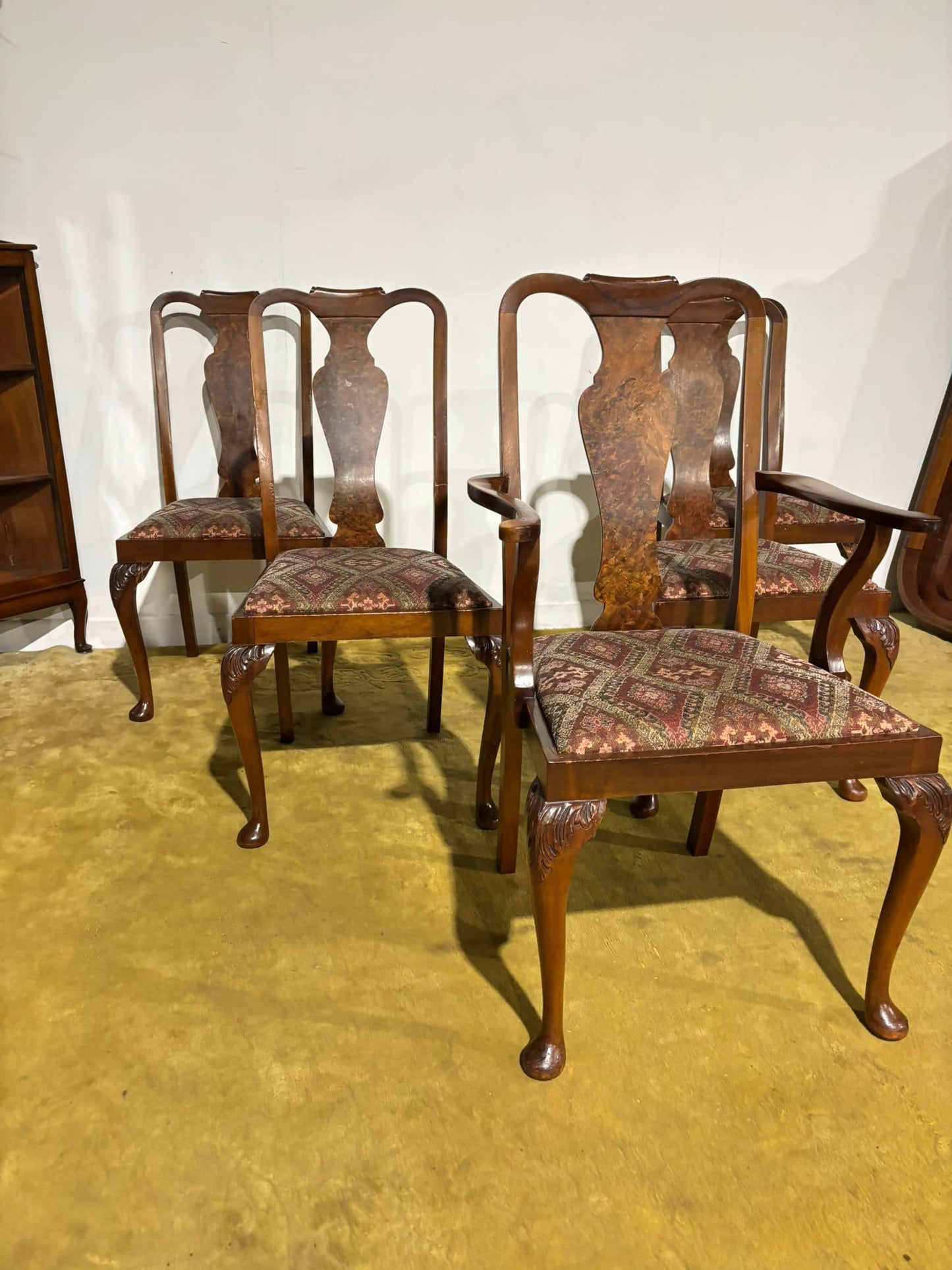 Vintage Burr Walnut Veneered Set Of Five Dining Chairs00