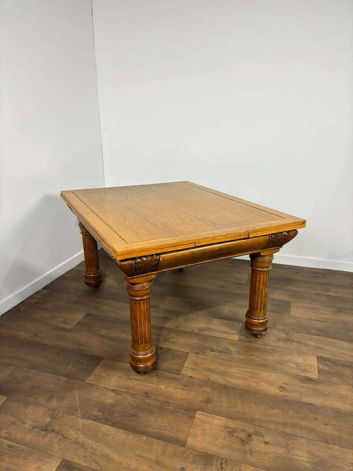 Early 20th Century Golden Oak Draw Leaf Dining Table