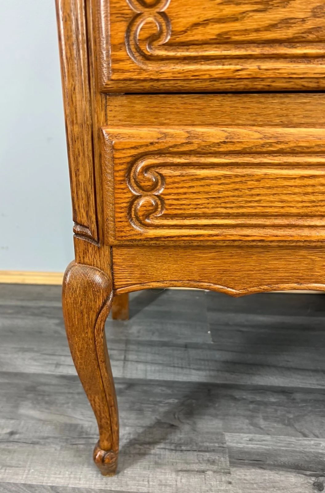 Chest of Drawers Vintage French Louis XVI Style Oak Carved Cabinet LOT 3773