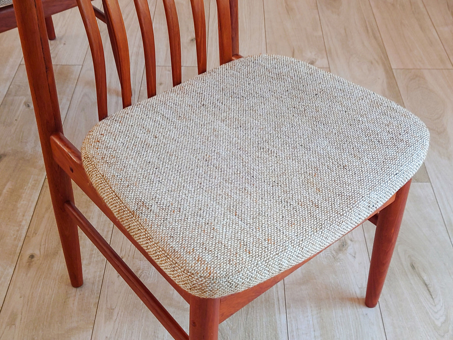 Benny Linden Mid century teak dining chairs