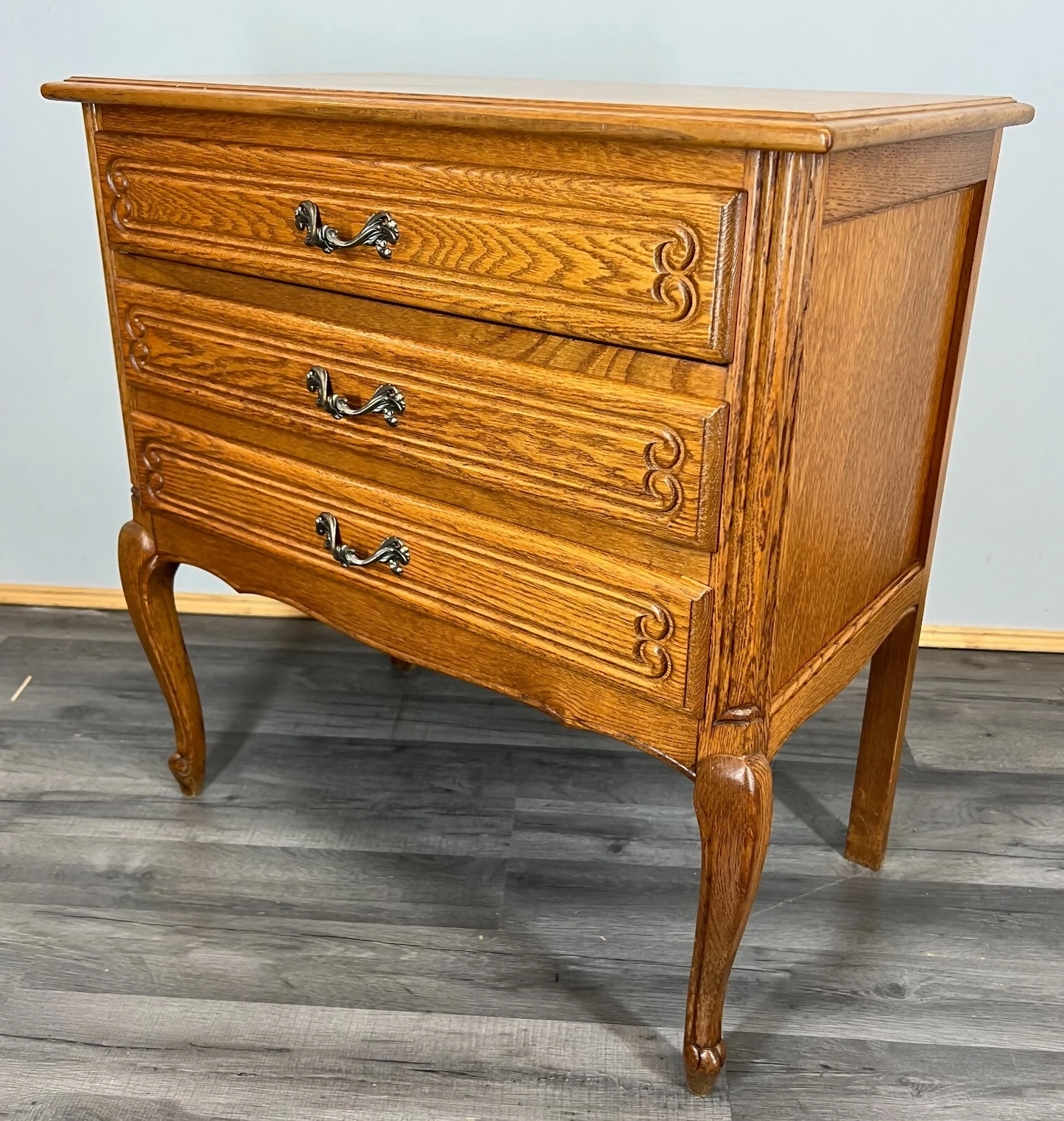 Chest of Drawers Vintage French Louis XVI Style Oak Carved Cabinet LOT 3773