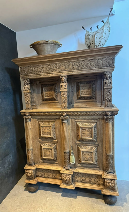 Wonderful Flemish 18th Century Oak Cabinet
