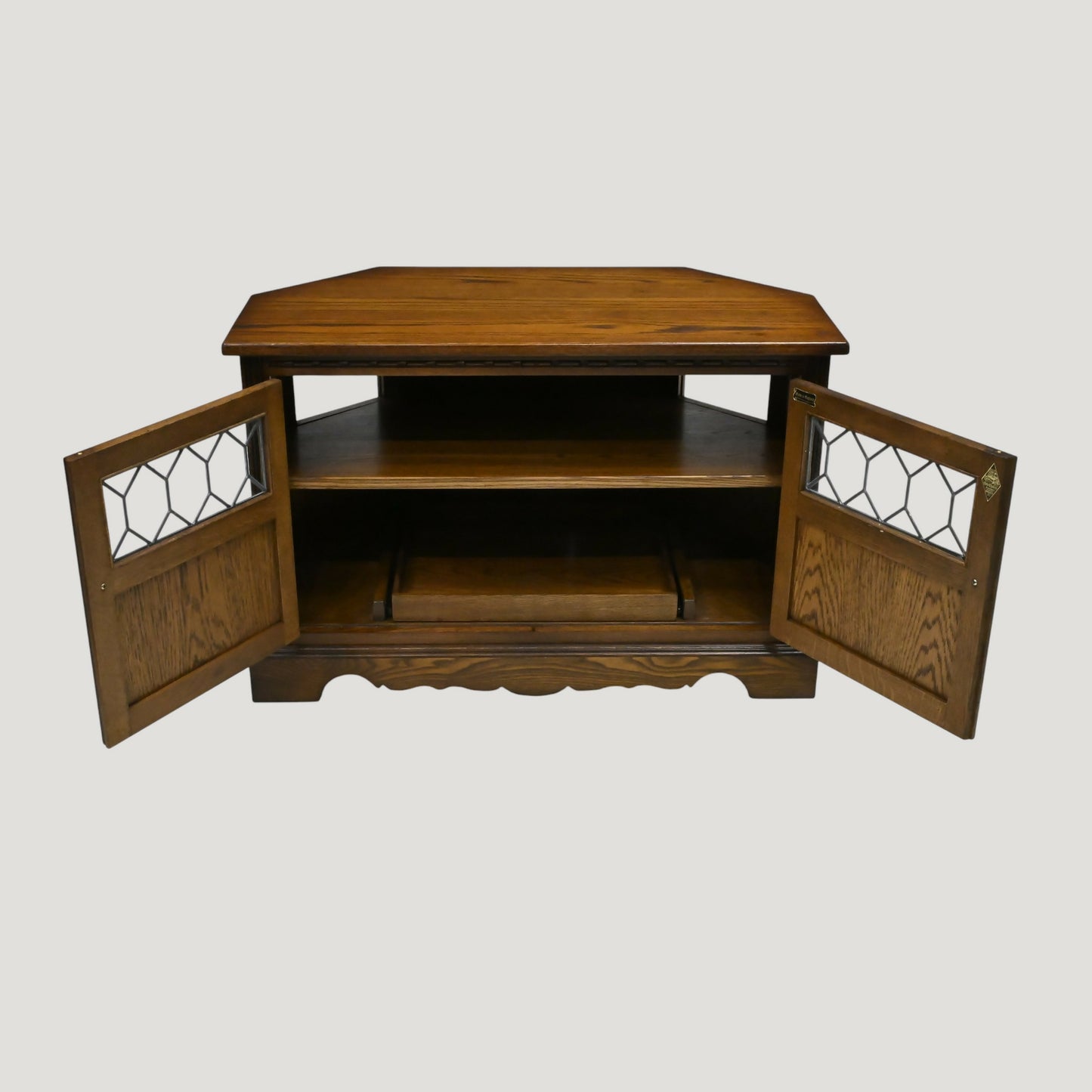 Old Charm Corner TV Stand Video Cabinet Light Oak Model 2264 FREE UK Delivery*. SBR10893/0309E