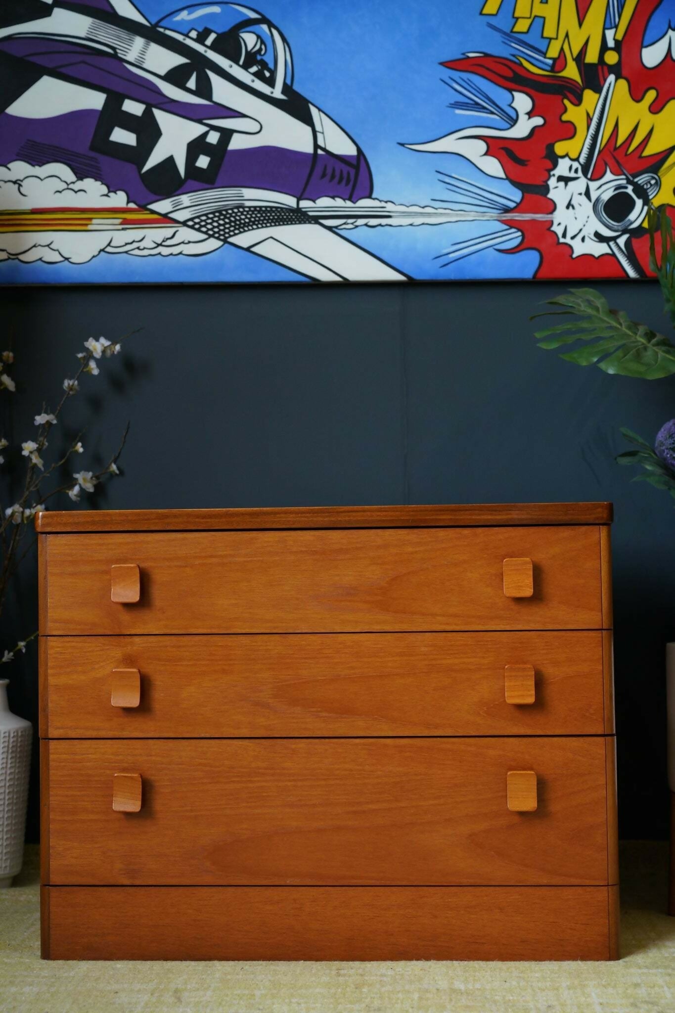 Vintage Mid Century Stag Chest Of Drawers – Timeless British Craftsmanship