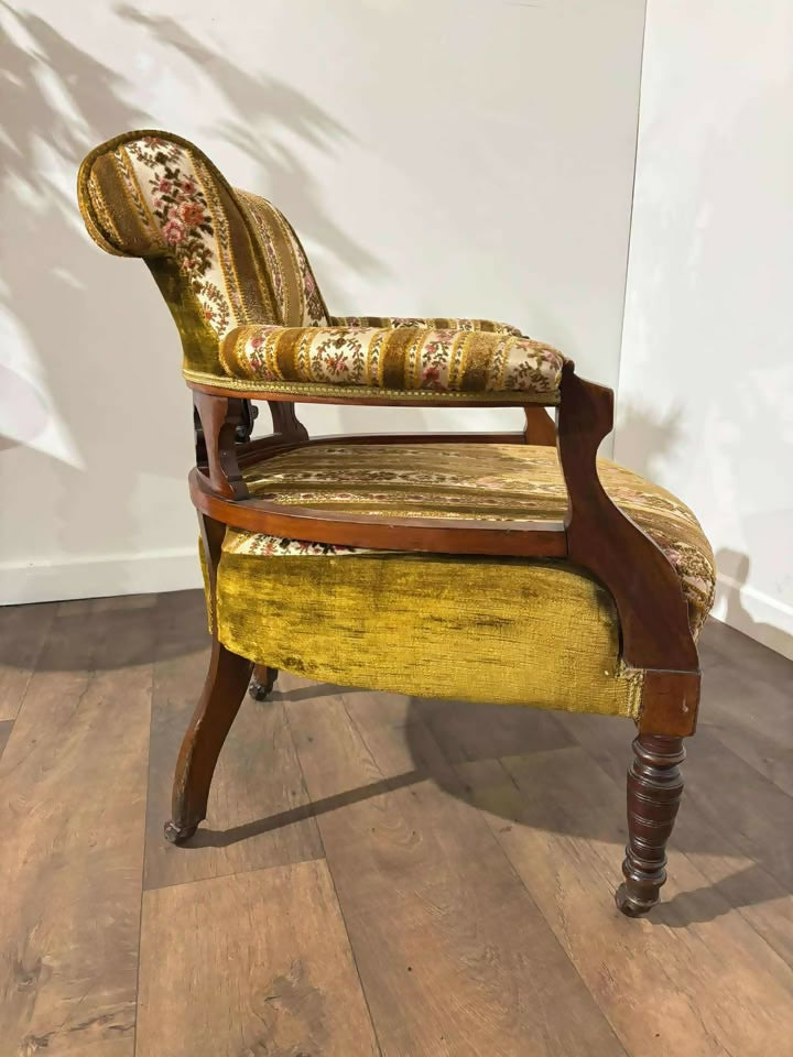 Edwardian Upholstered Walnut Tub Chair