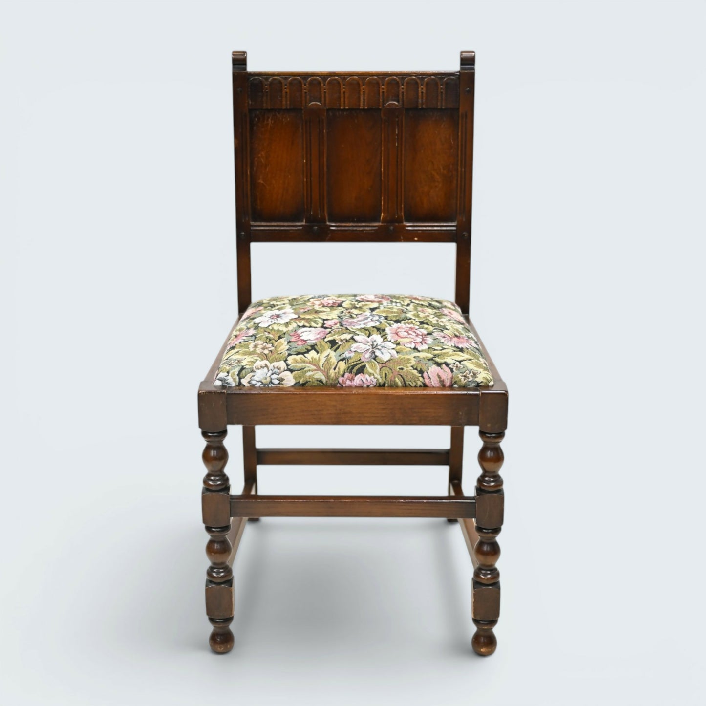6 Old Charm Style Dining Chairs Upholstered Drop On Tudor Seats FREE UK Delivery