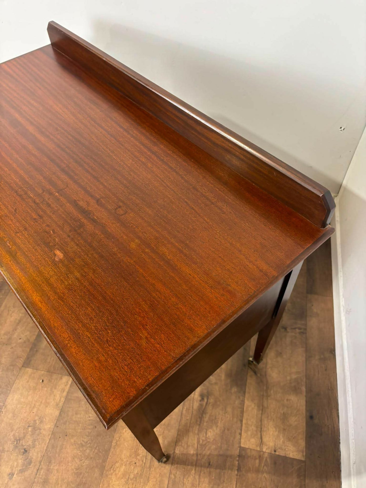 Edwardian Mahogany Inlaid Washstand