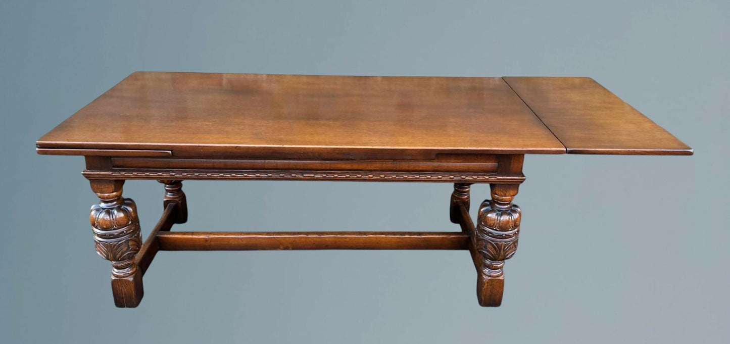 Large Oak Extending Dining Table Seats 8-10