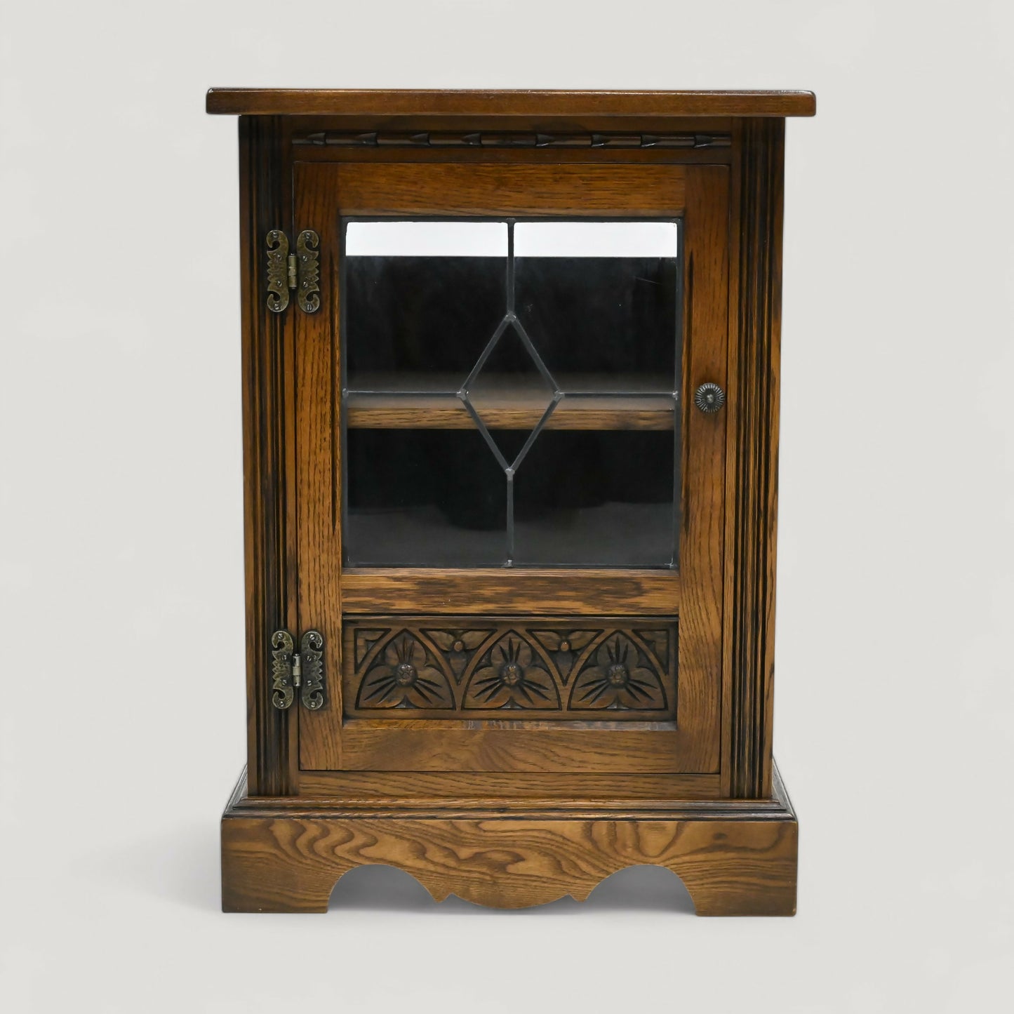 Old Charm Hi Fi Cabinet 1 Adjustable Shelf Light Oak FREE UK Delivery*. SBR10956/1809E