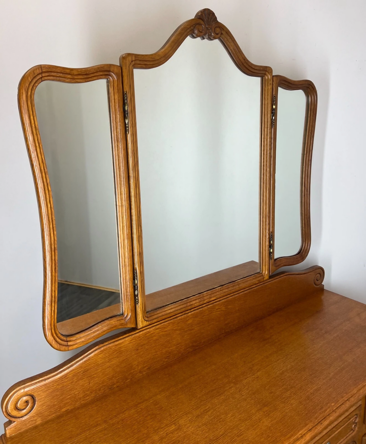 Dressing Table with Mirror Vintage French Louis Oak Vanity Makeup Table LOT 2757