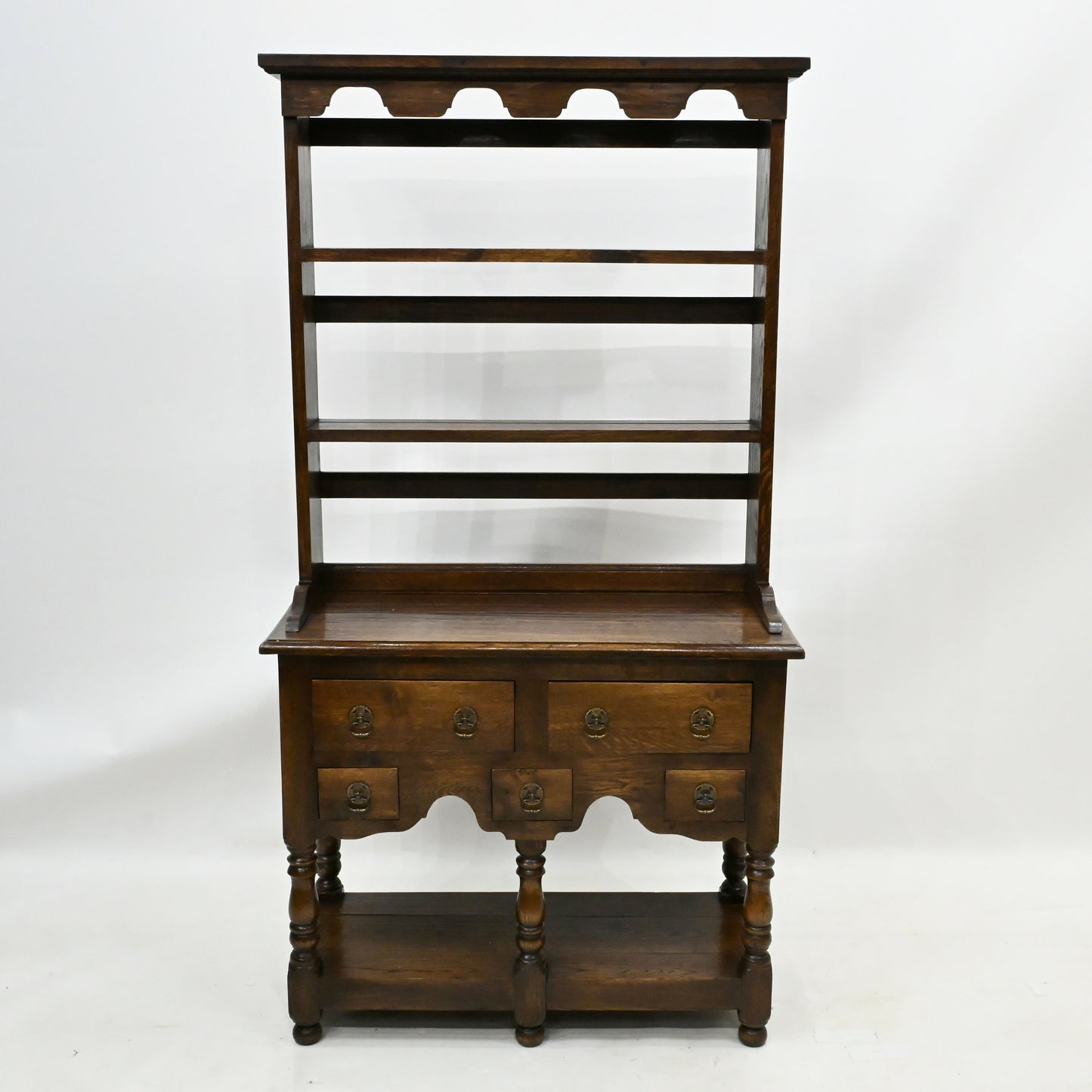 Vintage Small Pot Board Oak Dresser Drawers Shelving Very Clean FREE Delivery. SBR9952/1001E